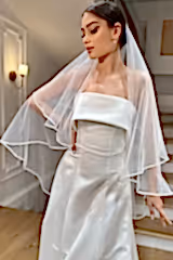 Alberta Kırık Beyaz Kenar Ucu Biyeli Kısa İpek Tül Duvak - Mediha Cambaz Bridal