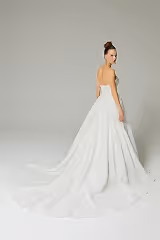 Alix Kristal İşlemeli Straplez Prenses Gelinlik - Mediha Cambaz Bridal