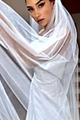 Barbara Prenses Saydam Büzgülü Uzun Hayal Tül Duvak - Mediha Cambaz Bridal