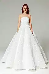 Beatrice Üç Boyutlu Dantelli Prenses Gelinlik - Mediha Cambaz Bridal