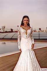 Bianca Uzun Kollu Payetli ve Boncuklu Yarım Balık Gelinlik - Mediha Cambaz Bridal