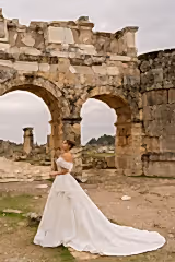 Aphrodite Madonna Yaka Otrişli Prenses Gelinlik