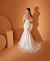 Camille Işıltılı Dantel Balık Kesim Gelinlik - Mediha Cambaz Bridal