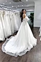 Erin Düşük Balon Kollu A Kesim Gelinlik - Mediha Cambaz Bridal