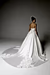 Fiona Çiçek Aplikleli Straplez Prenses Gelinlik - Mediha Cambaz Bridal