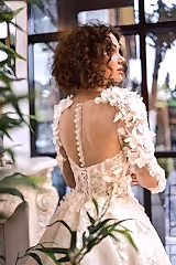 Flamenco Üç Boyut Çiçekli Portatif Uzun Kollu A Kesim Gelinlik - Mediha Cambaz Bridal