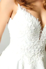Frida Etek Uçları Dantel İşlemeli A Kesim Gelinlik - Mediha Cambaz Bridal