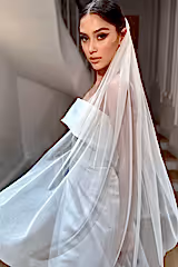 Holly Kırık Beyaz Sade Taraklı Kısa İpek Tül Duvak - Mediha Cambaz Bridal