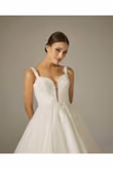 Karla Taş İşlemeli Prenses Model Gelinlik - Mediha Cambaz Bridal