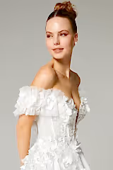 Lara Üç Boyut Çiçek Dantelli A Kesim Gelinlik - Mediha Cambaz Bridal
