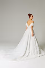 Lara Üç Boyut Çiçek Dantelli A Kesim Gelinlik - Mediha Cambaz Bridal