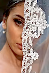 Laures Kenar Ucu Dantelli Kırık Beyaz Uzun Rahibe Duvak - Mediha Cambaz Bridal