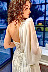 Lola Şifon M Yaka Tek Kol Düz Kesim Gelinlik - Mediha Cambaz Bridal