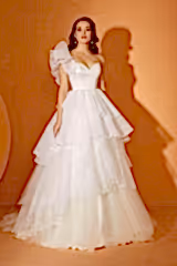 Madeline Dantel Kat Kat A Kesim Gelinlik - Mediha Cambaz Bridal