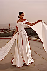 Nicole Straplez Drape Detaylı Saten A Kesim Gelinlik - Mediha Cambaz Bridal