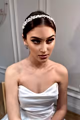 Nora Zirkon Taşlı İncili Gelin Saç Aksesuarı - Mediha Cambaz Bridal