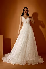 Opa 22 Dokulu Çiçek Dantel A Kesim Gelinlik - Mediha Cambaz Bridal