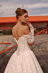 Ragetti Fransız Dantelli Havuz Yaka A Kesim Gelinlik - Mediha Cambaz Bridal