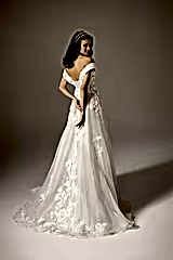 Reffa Simli Dantel Kayık Yaka A Kesim Gelinlik - Mediha Cambaz Bridal