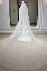 Rose Kasnak İşlemeli Özel Tasarım Uzun Duvak - Mediha Cambaz Bridal