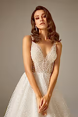 Tenty Simli Dantel Tül V Yaka A Kesim Gelinlik - Mediha Cambaz Bridal