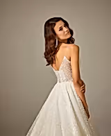 Tenty Simli Dantel Tül V Yaka A Kesim Gelinlik - Mediha Cambaz Bridal