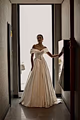 Tirinity Madonna Yaka A Kesim Saten Gelinlik - Mediha Cambaz Bridal